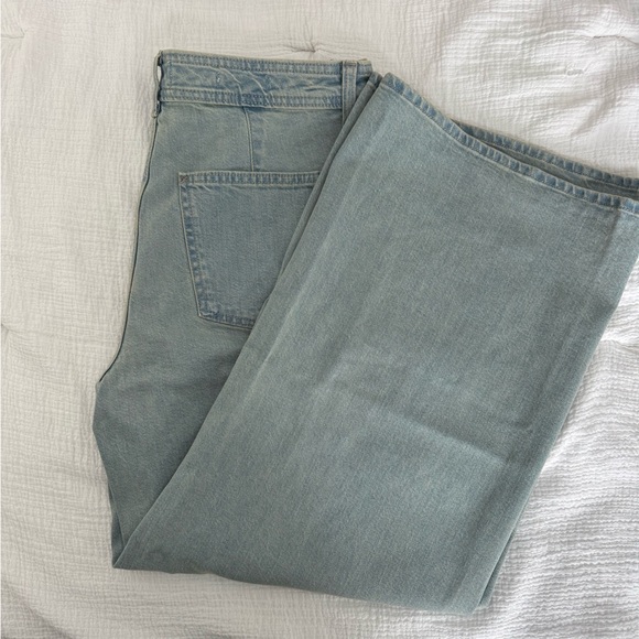 Universal Thread Jeans - Picture 2 of 3